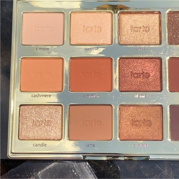 Tarte Tartelette Toasted Palette with Fiery Design - Picture 4 of 6